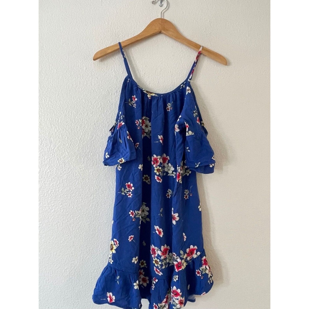 FB Sister Cold Shoulder Cover Up Dress Size M Blue Floral‎ Ruffle Hem Summer